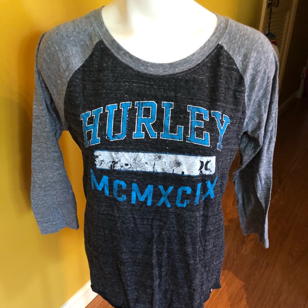 Hurley baseball tee